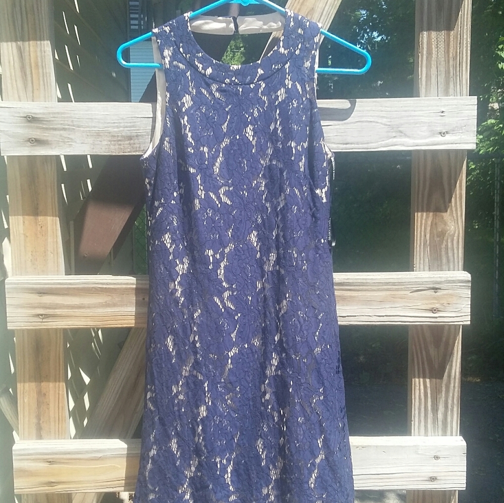 Vince  Camuto Dress
